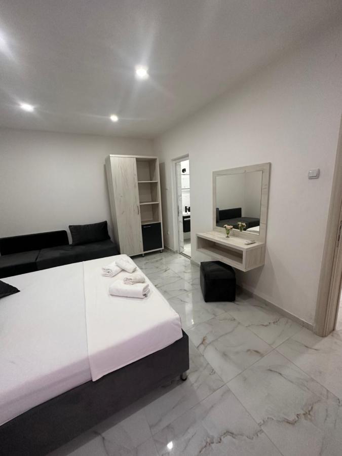 Apartments Sr อุลซิน ภายนอก รูปภาพ